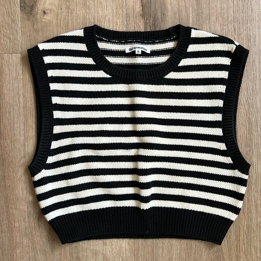 Reformation Romina Cropped Sweater